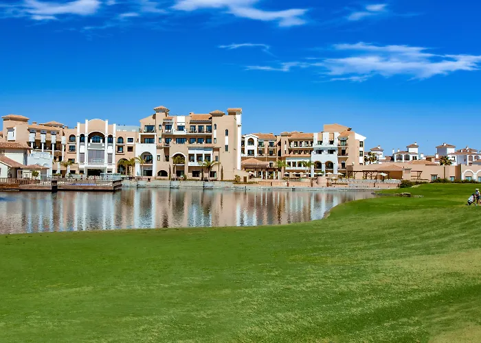 Hotel de golf: Doubletree By Hilton La Torre Golf Resort